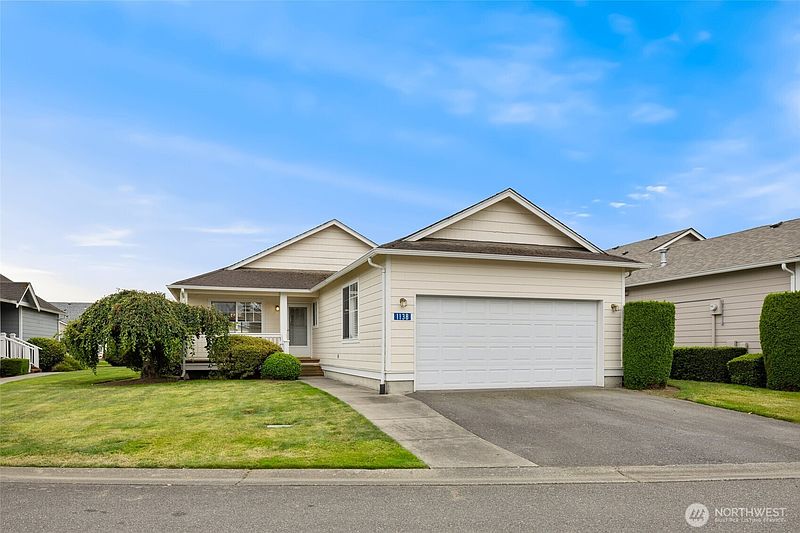 3rd image of 1138 Lopez Ln