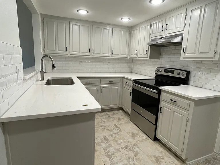 3306 Townbluff Pl #A — Photo 4