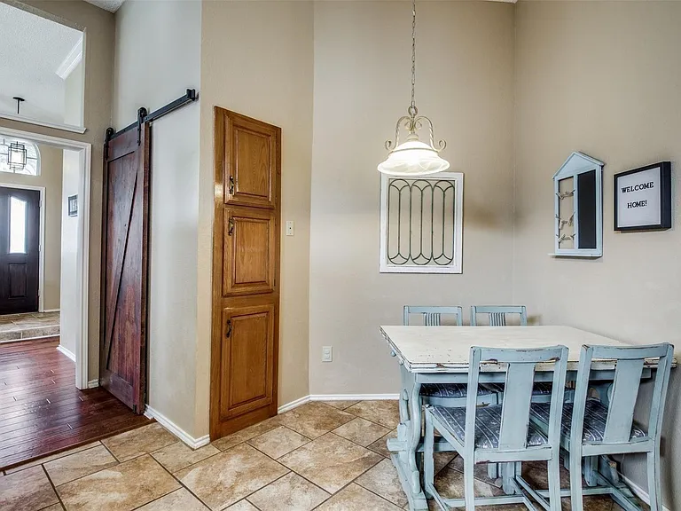 1109 Ashby Dr — Photo 12