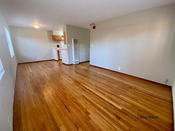 3rd image of 328 Hanover Ave #15