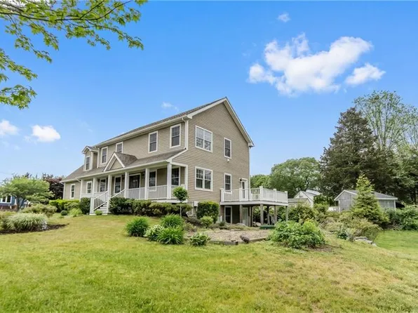 111 Middle St, North Kingstown, RI 02852