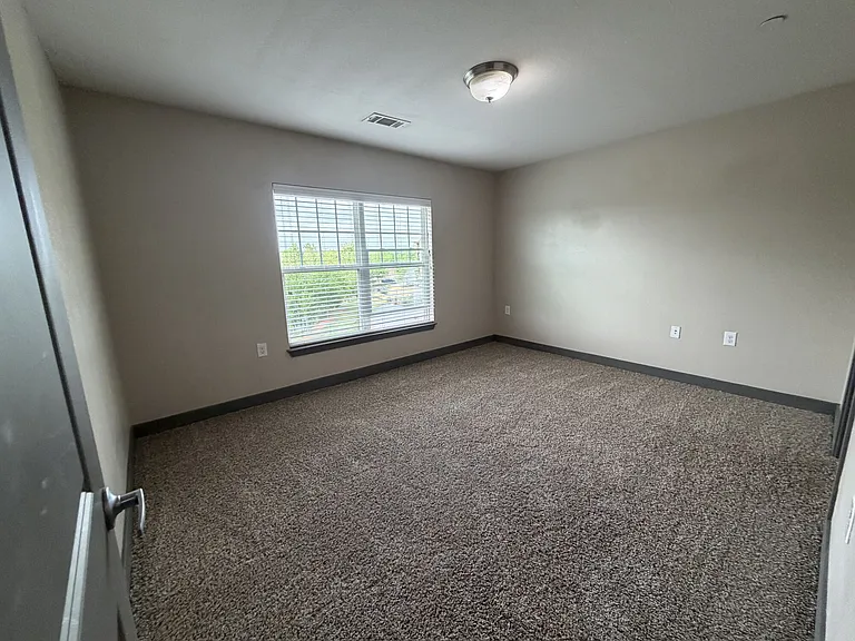 District 119 — Photo 28