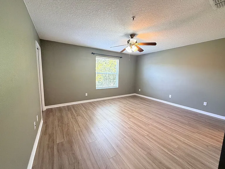 290 Glowing Peace Ln #52 — Photo 9