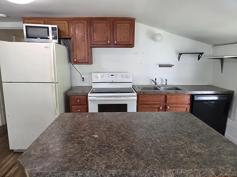101 Mill St #4 — Photo 20