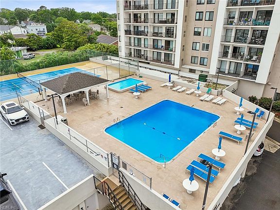4th image of 500 Pacific Ave APT 401