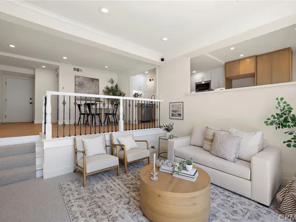 4 Odyssey Ct, Newport Beach, CA 92663