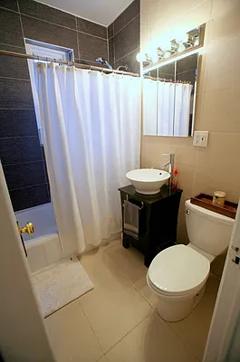 Rented by Oxford Property Group | media 16