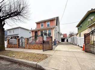 176-25 133rd Rd, Jamaica, NY 11434