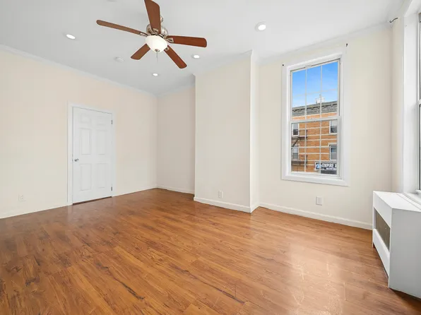 109 Moffat Street image 2 of 5