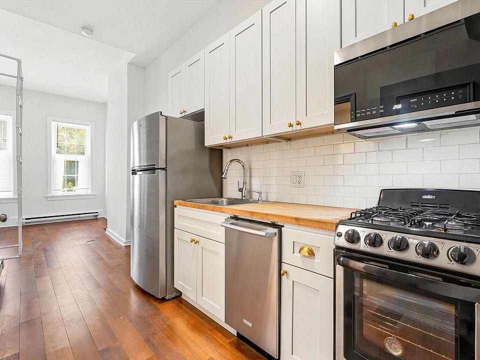 1st image of 1618 Spruce St #1FF