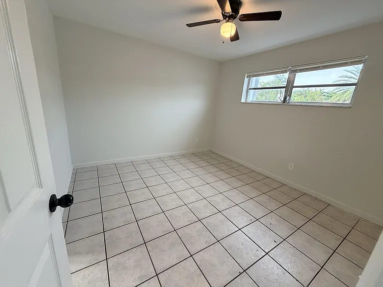 6191 SW 37th St #114 — Photo 14