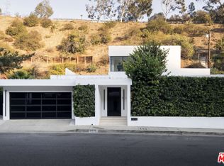 2048 N Beverly Dr, Beverly Hills, CA 90210
