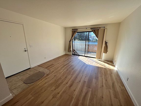 4th image of 518 Arcadia Dr