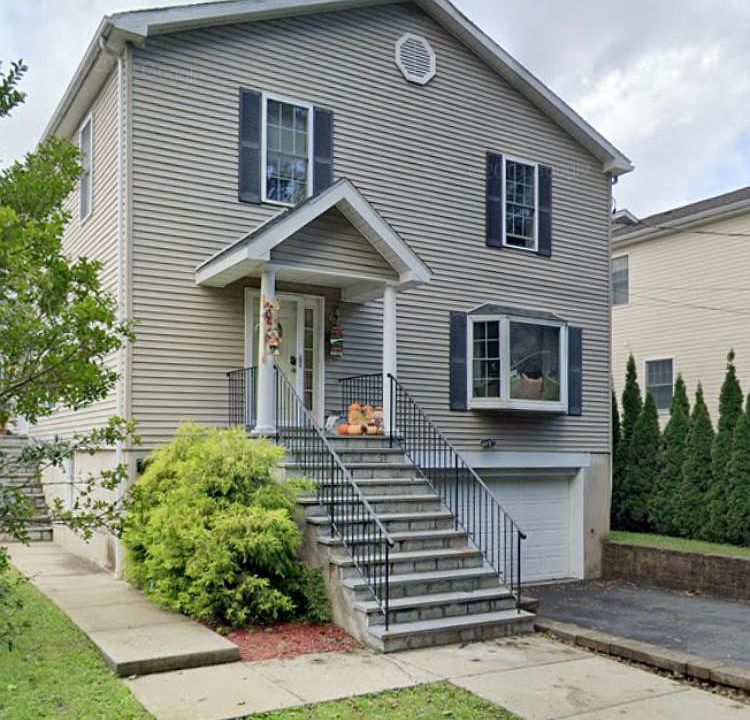 1st image of 72 Sherman Ave E #1