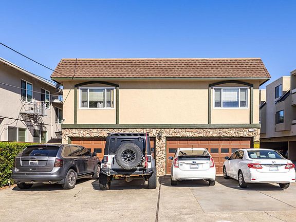 3rd image of Floribunda Ave