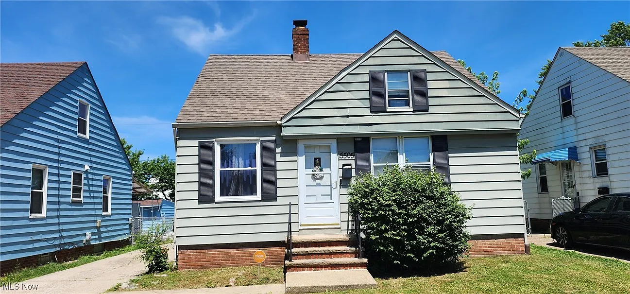 15505 Benhoff Dr photo 1