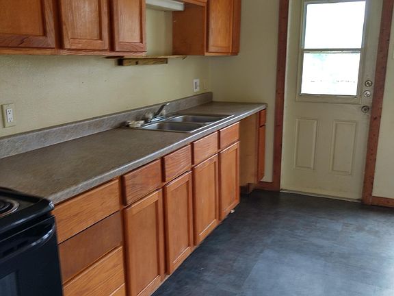 5th image of 616 S Wanda Dr