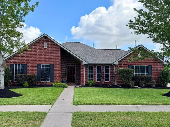 3530 Dry Creek Dr, Pasadena, TX 77505