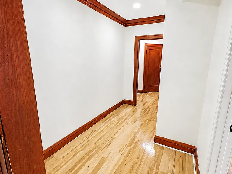 6805 S Artesian Ave #1 — Photo 15