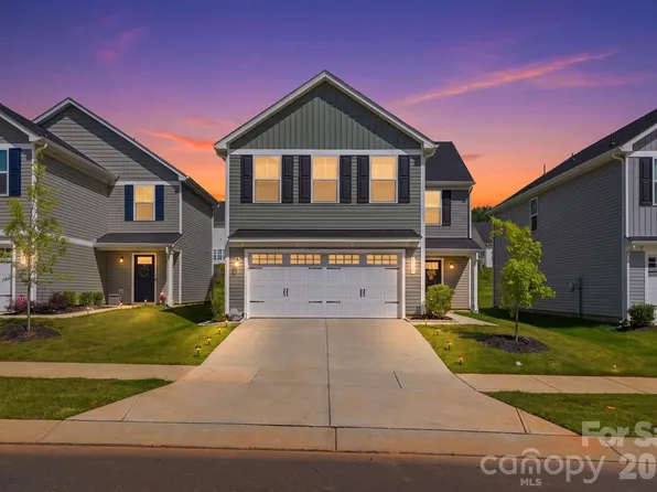 1621 Gutter Branch Dr, Charlotte, NC 28216