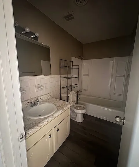 3210-12 Tallywood Dr — Photo 6