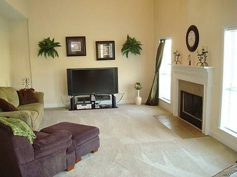 5th image of 527 Forest Lakes Dr