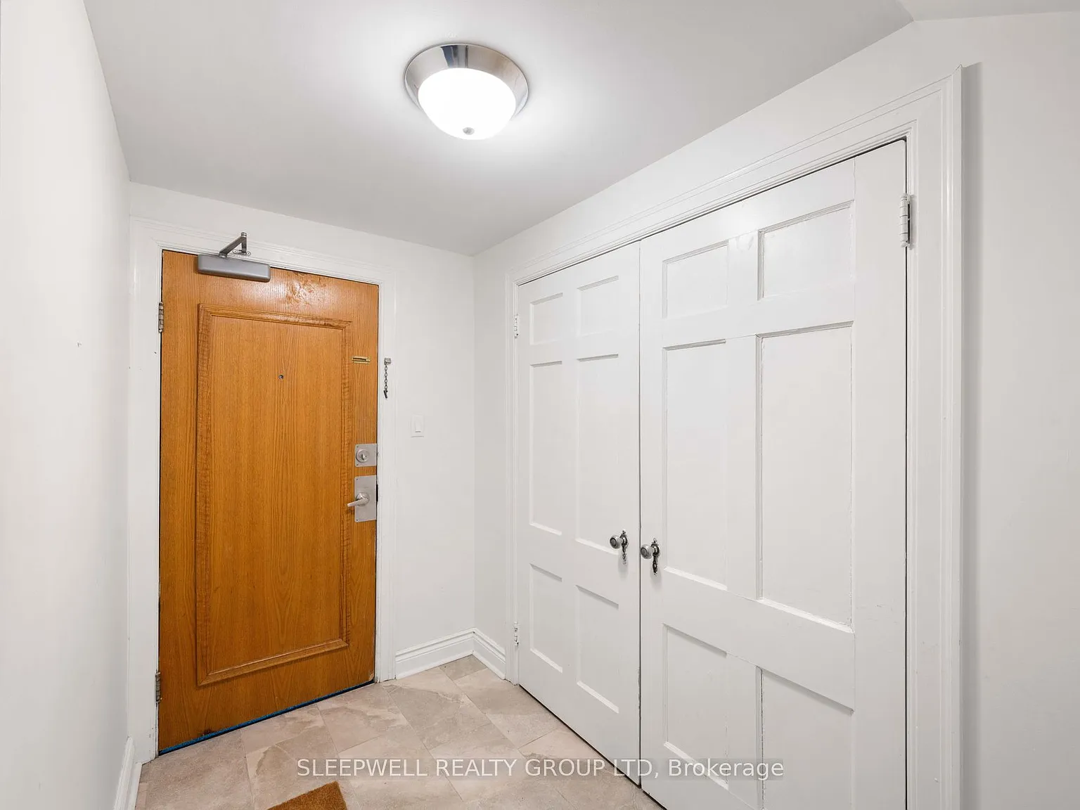 2 bed, $2,600 — Photo 4