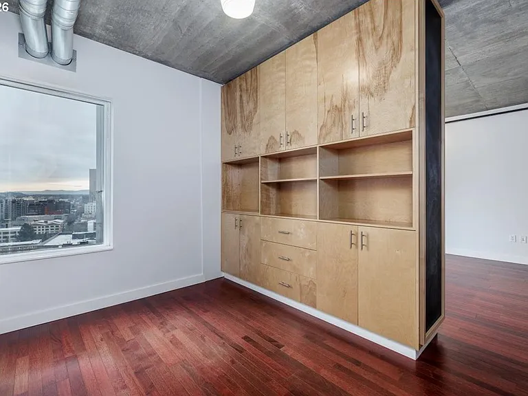 1926 W Burnside St #1511 — Photo 10