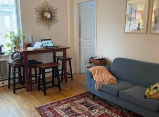 218 1st Ave #3B, New York, NY 10009