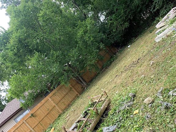 2nd image of 3429 Nettleton St