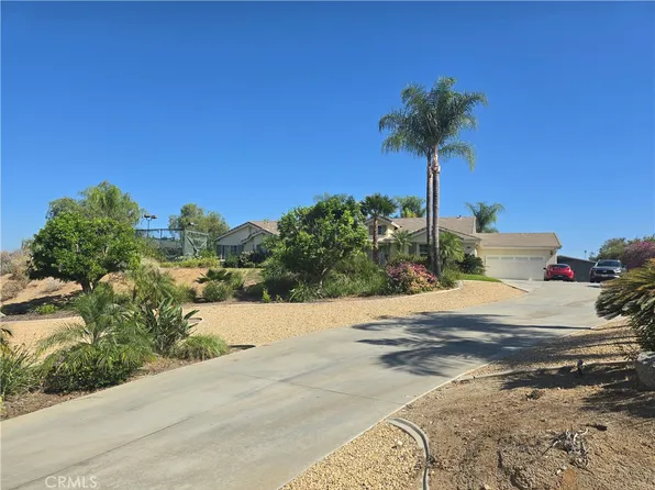 16005 Regency Ranch Rd, Riverside, CA 92504