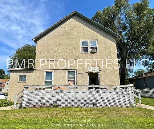 828 Avenue B Photo 1