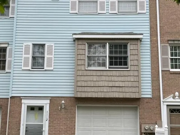 1112 Cranston Dr, Greensburg, PA 15601