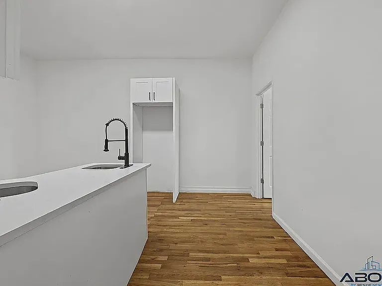 297A Pulaski St #2C — Photo 7