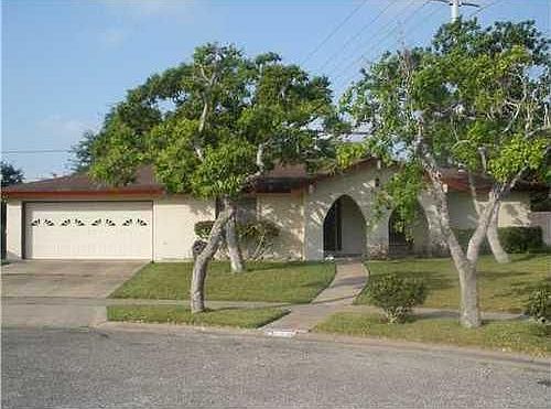 1st image of 6318 Beechwood Dr