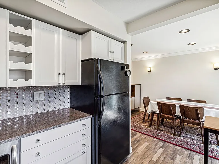 7752 Montgomery Rd #82 — Photo 23