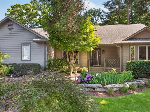 308 S Reach Ln, Salem, SC 29676