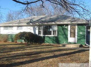18 104th St W, Bloomington, MN 55420