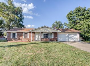 3407 Glennoak Dr, Edwardsville, IL 62025