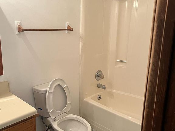 4th image of 2102 Northlake Dr #21B