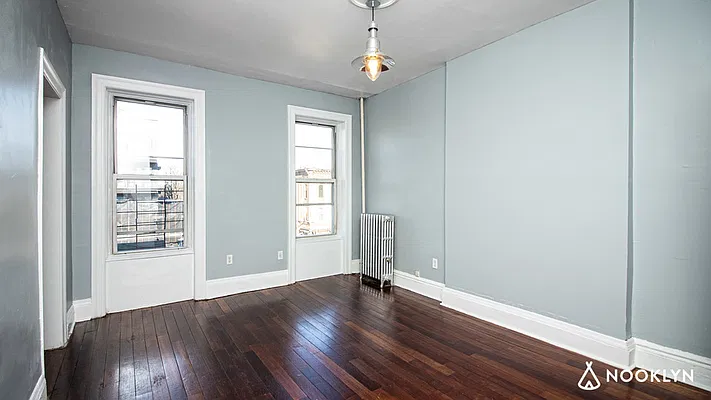 Rented by Nooklyn NYC LLC | media 12