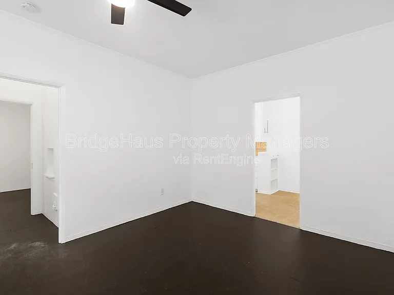 2664 6th Ave — Photo 8