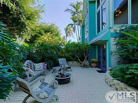 3rd image of 1759 Jewel Box Dr