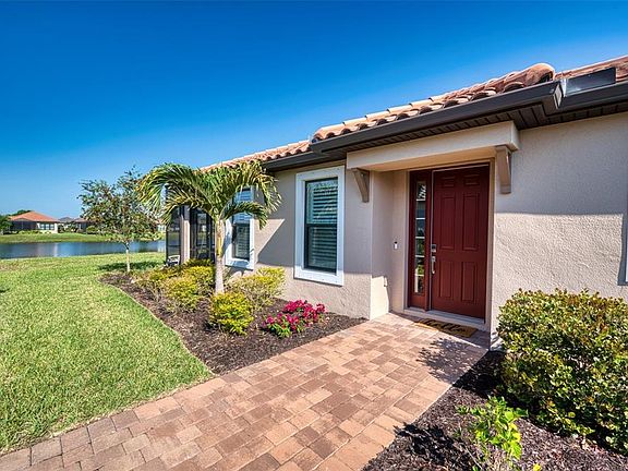 3rd image of 3044 Formia Ct