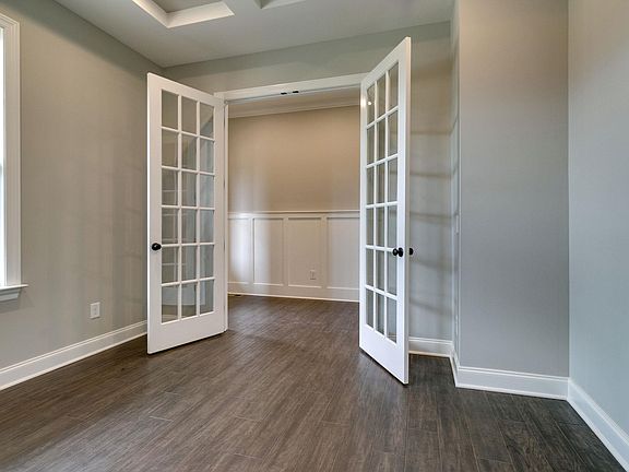 3rd image of 2024 Belsford Dr #159-lot 159