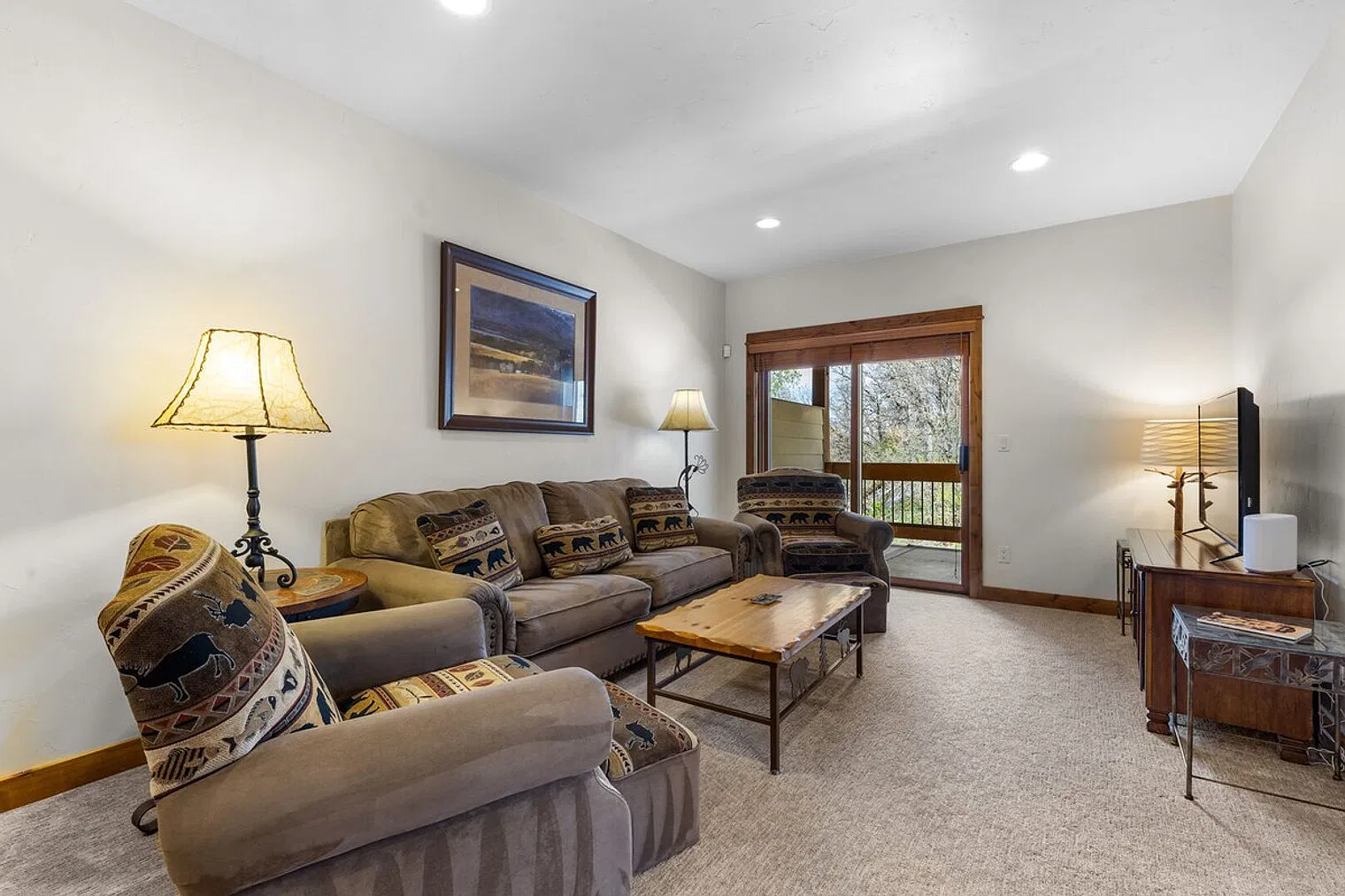 4 bed, 3.5 bath, $22,717 — Photo 3