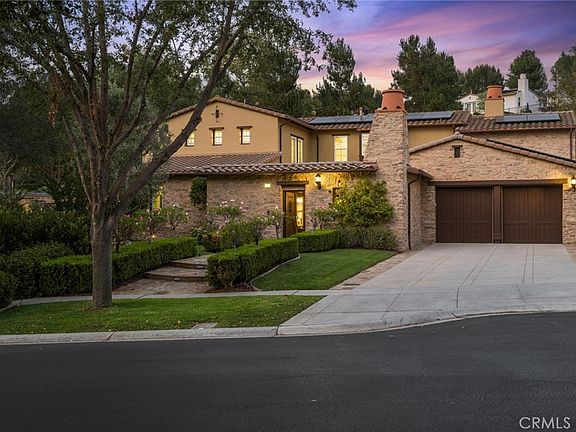 4th image of 2 Ali Ln