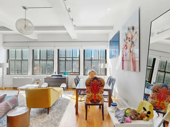 130 West 30th Street image 3 of 18