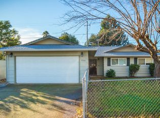 2255 Galaxy Way, Redding, CA 96002