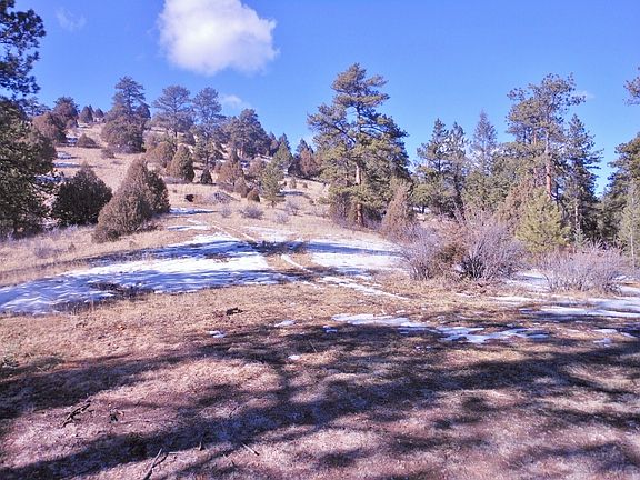 4th image of 7 Turret Peak Trail
